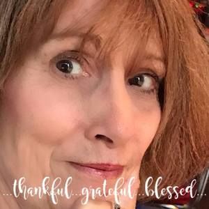 Meet your Posher, Marcia